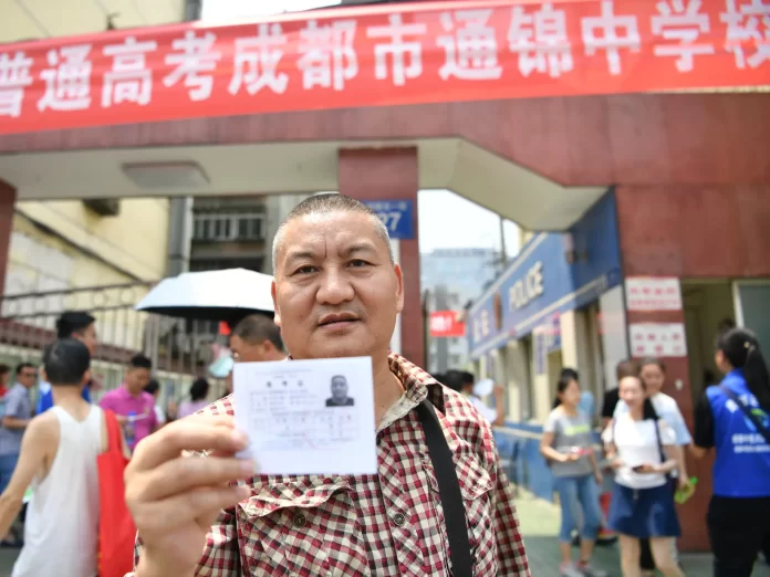 Liang Shi ketika mengikuti ujian masuk perguruan tinggi di China pada tahun 2018.