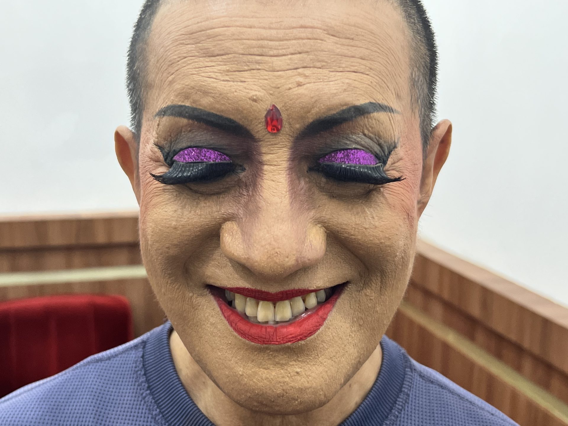 Didik Nini Towok also well known as one of the best make up artist in indonesia. The picture taken after her show in “Kencan Nonton Wayang” in Yogyakarta on Wednesday, 24 May 2023 (Picture: Elitha Evinora Br Tarigan/ THE EDITOR)
