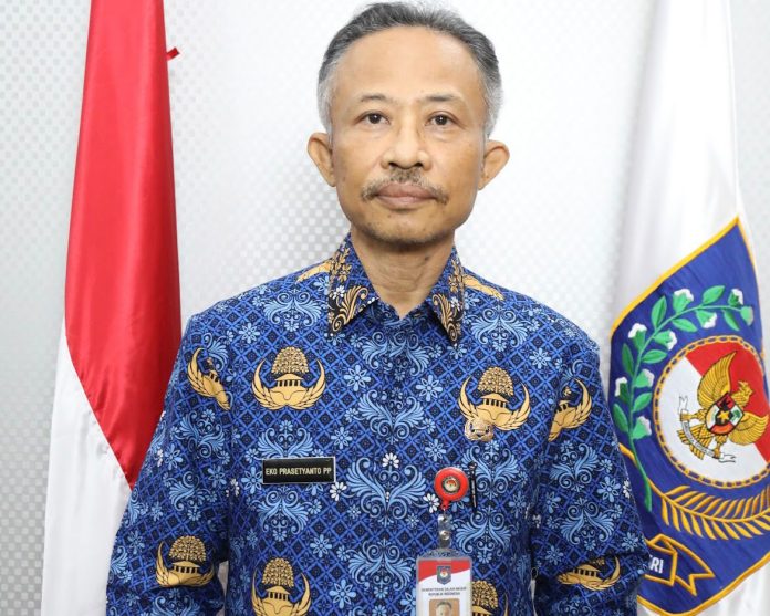 The Director General of Ditjen Bina Pemdes Eko Prasetyanto Purnomo Putro.