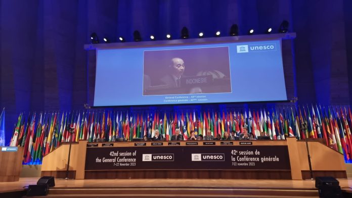 Sidang Umum ke-42 UNESCO di Paris, Prancis, Senin (20/11). (Foto: Kementerian Pendidikan, Kebudayaan, Riset, dan Teknologi/THE EDITOR)