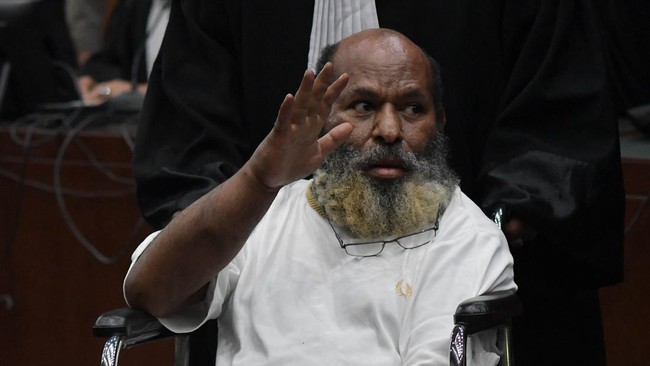 Mantan Gubernur Papua Lukas Enembe. (Foto: Fakhri Hermansyah/Antara Foto)