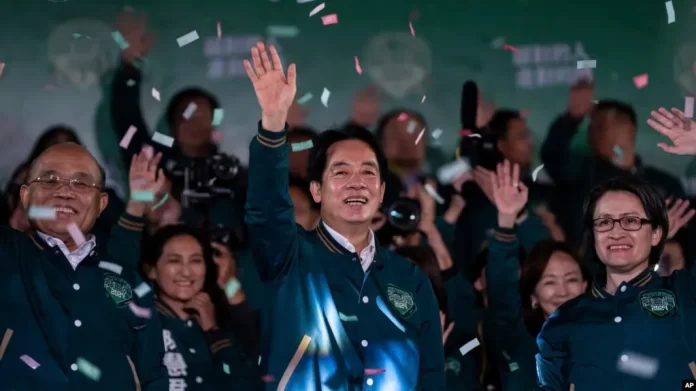 Taiwan Vice President Lai Ching-te, also known as William Lai (center) celebrates his election victory with Bi-khim Hsiao (left) in Taipei, Taiwan, 13 January 2024. (Photo: AP/THE EDITOR)