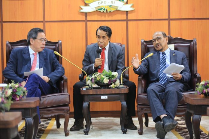 A meeting between DPD RI and the Legislative Council of Hong Kong at the office of DPD RI on Thursday (16/5). (Photo: Public Relations of DPD RI/THE EDITOR)