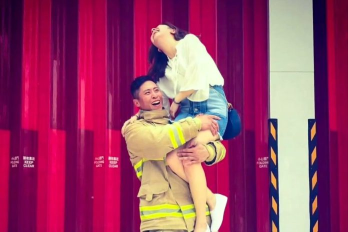 Tributes have poured in for Ho Wai-ho, left, the firefighter killed in the Tai Po blaze. (Photo: Handout/South China Morning Post/The Editor).