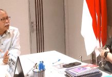 Sukses Gala Dinner Atlet Bertalenta Khusus Mengantarkan Mimpi Prestasi Generasi Hebat Indonesia (Kanan) Ketua Umum Special Olympic Indonesia (SOIna), Warsito Ellwein dan (kiri) Wakil Menteri Kementerian Komunikasi dan Digital (Komdigi) Nezar Patria (FOTO: Humas SOIna)