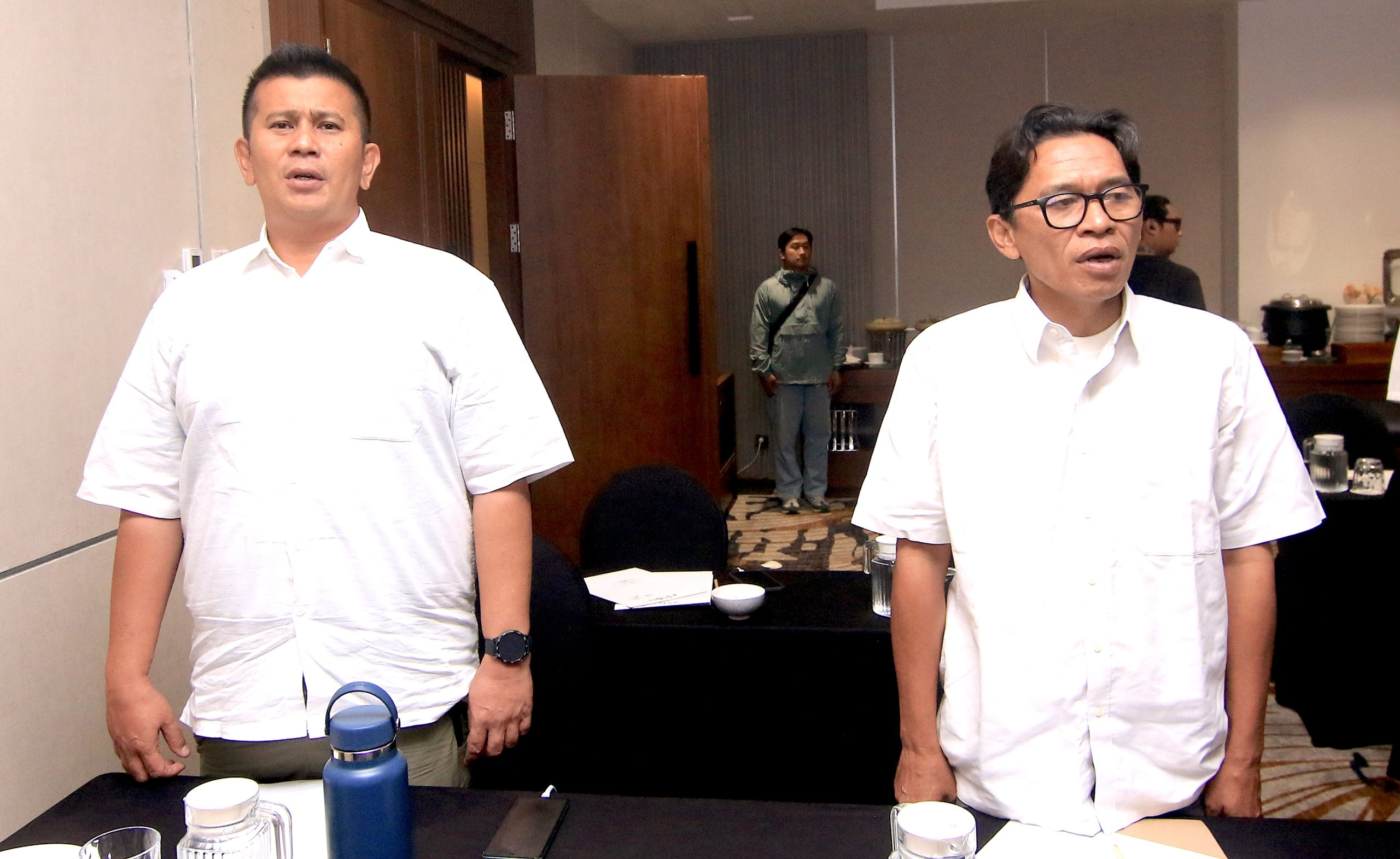 (Kanan) Robert Ginting tengah menghadiri acara peresmian para pengurus ORADO DIY pada Kamis, 13 Agustus 2026 malam (Foto: Istimewa).
